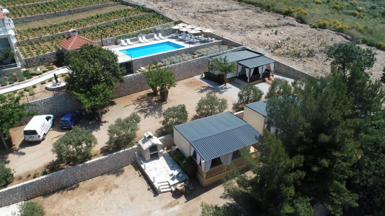 New Adria Mobile Home - Camp Vala Orebic Exterior photo
