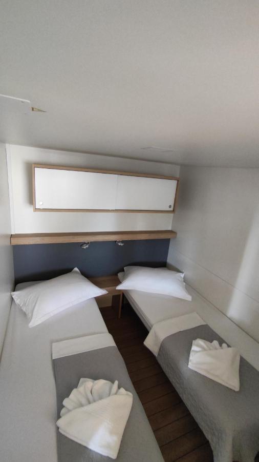 New Adria Mobile Home - Camp Vala Orebic Exterior photo